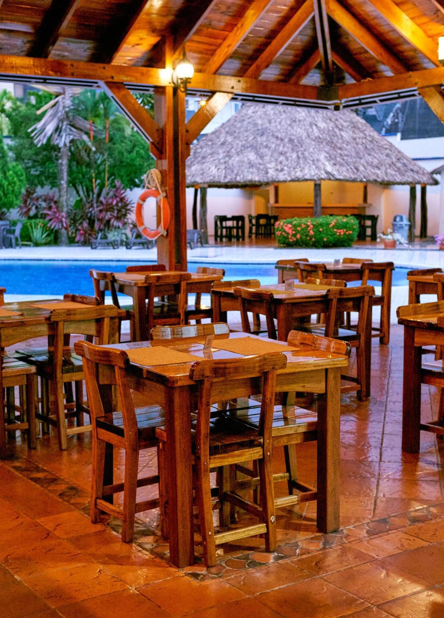 Hotel Maria Gloria Villavicencio Kültér fotó